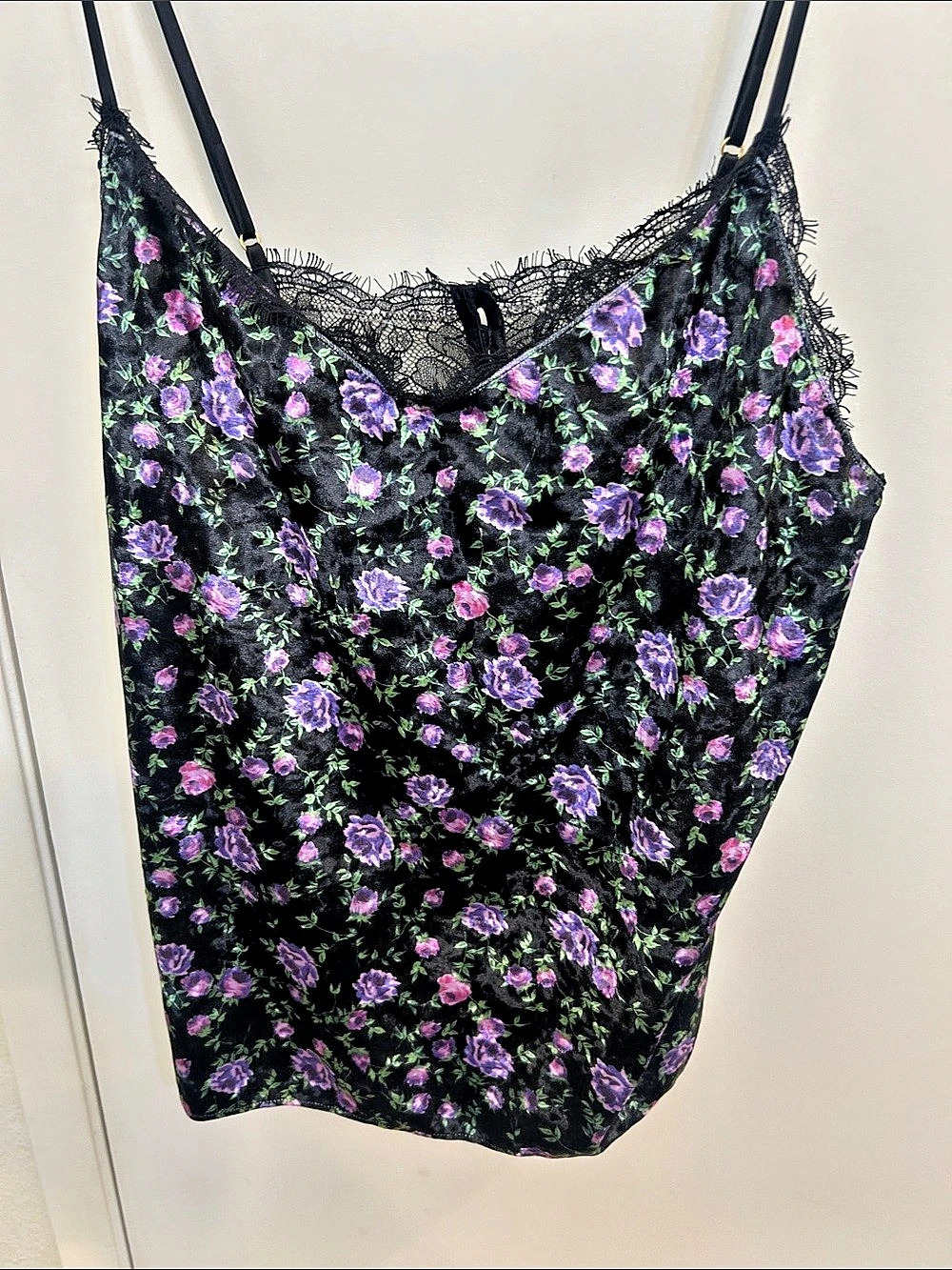 Victoria's Secret Floral Lace Camisole in Black & Purple Size Large